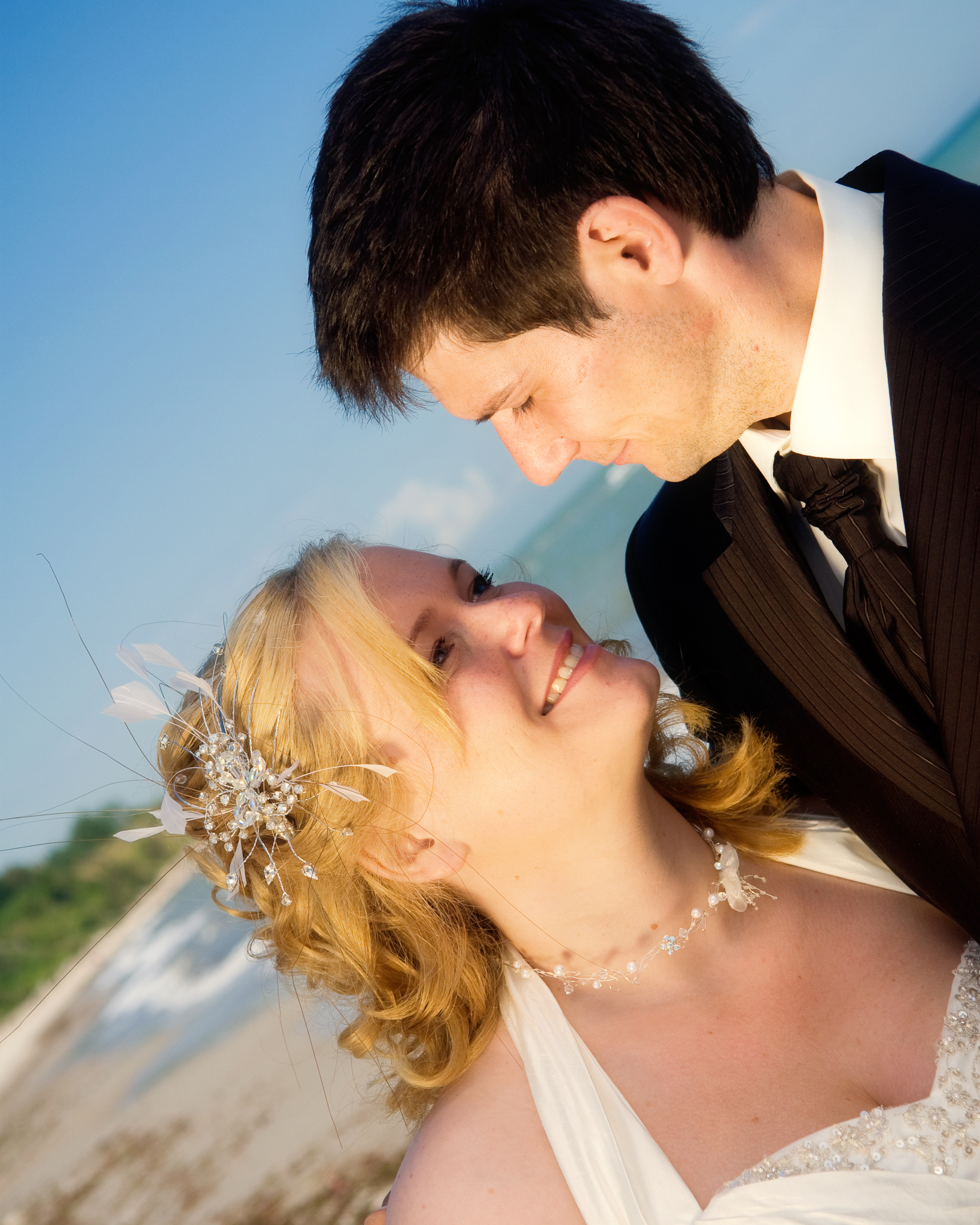 Brautpaar-Fotoshooting am Ostseestrand