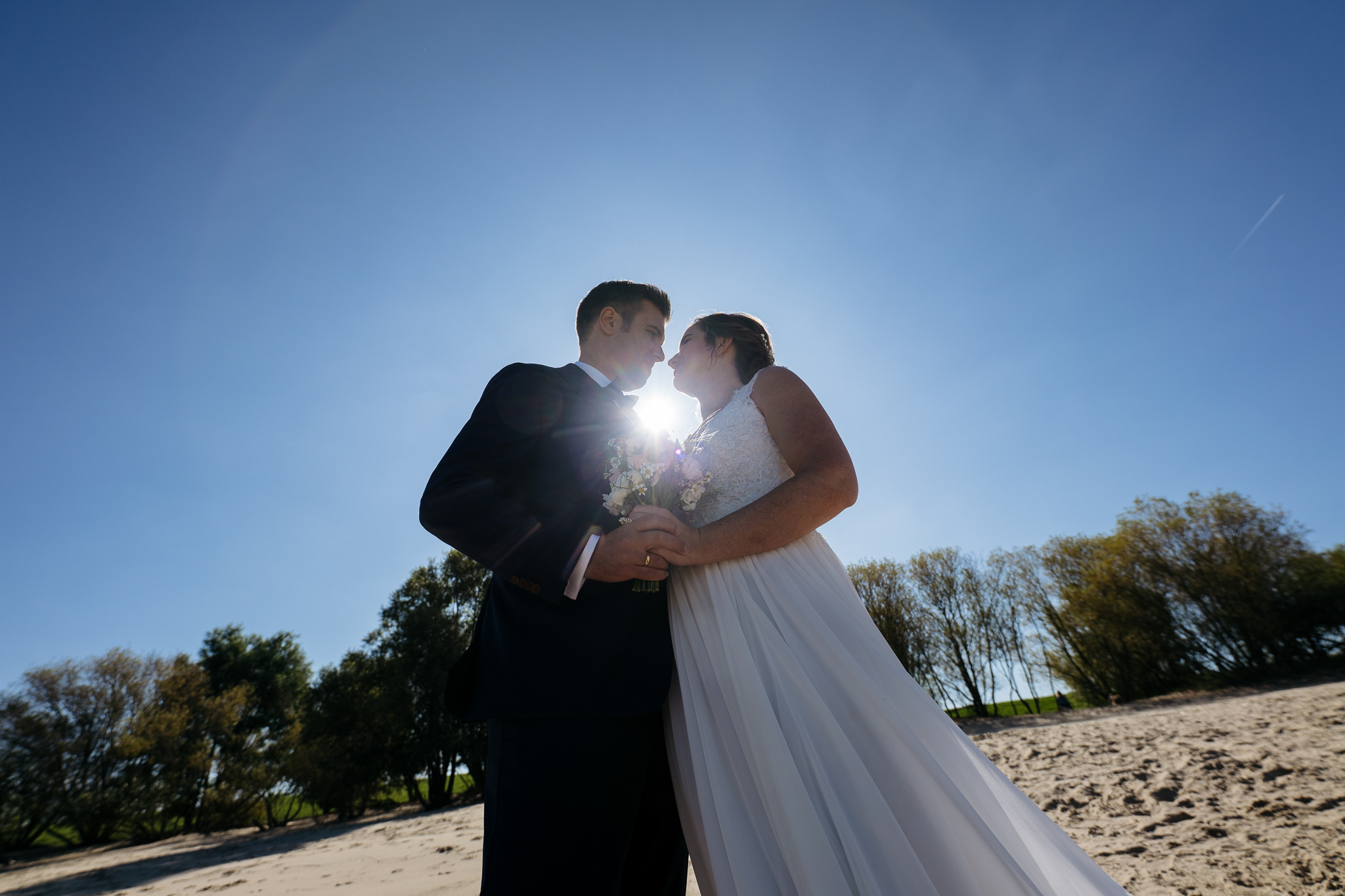 Hochzeitsfotos am Elbstrand bei Stade