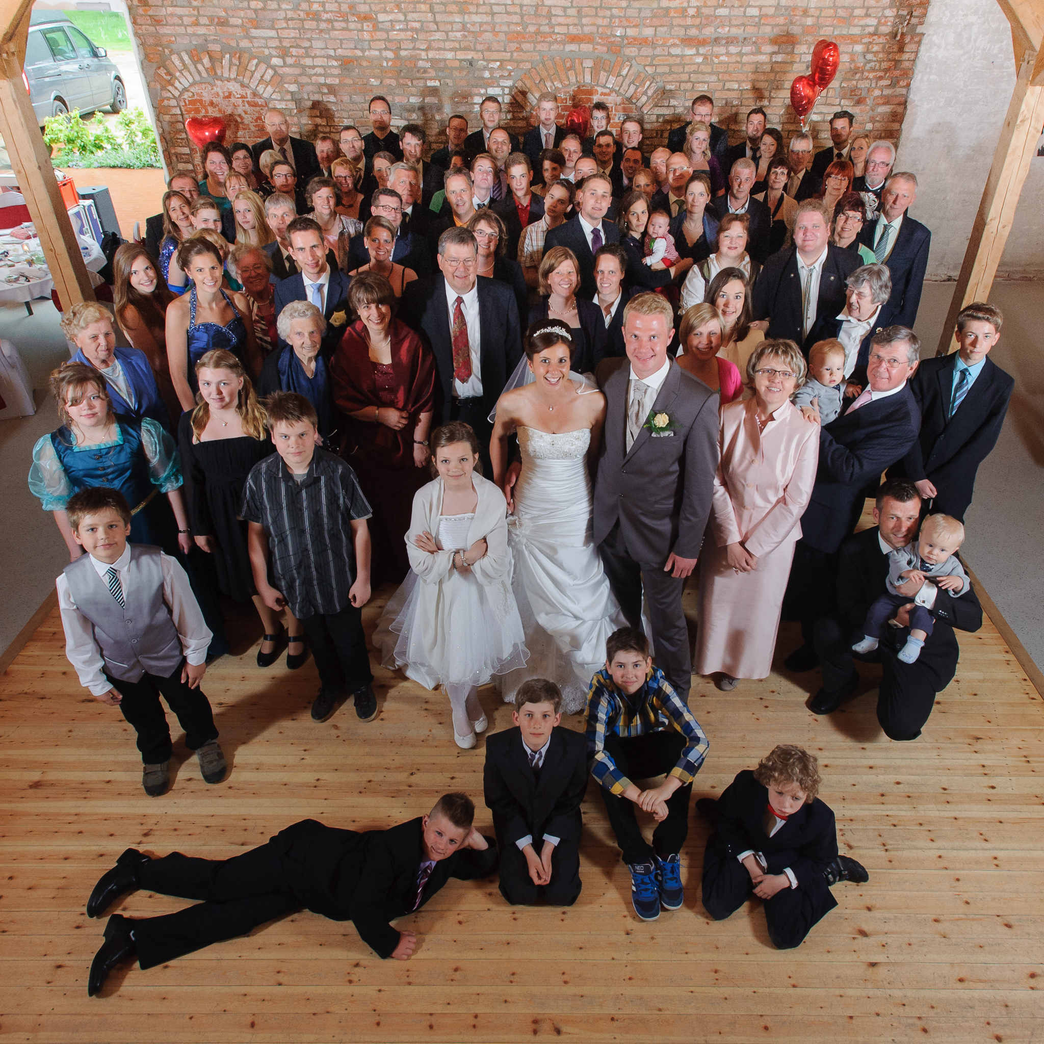 Indoor Gruppenfoto Hochzeit
